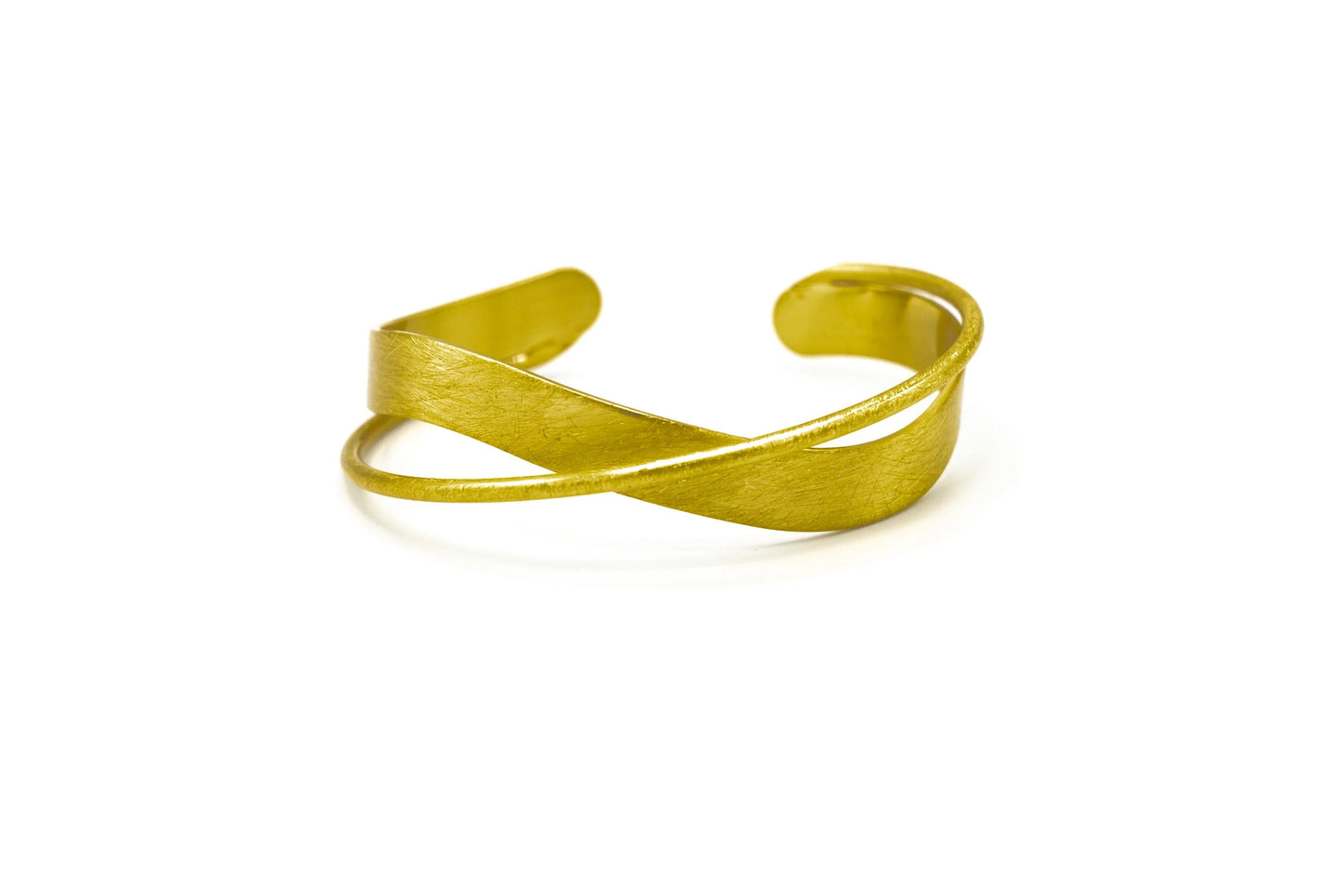 u-Cross Wave Bracelet