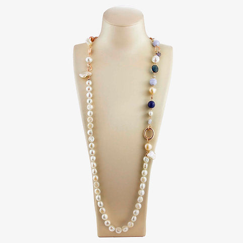 Decomposable necklace pearls and blue agate