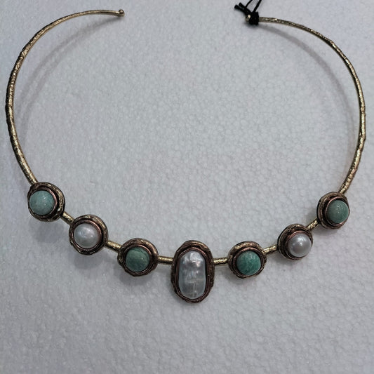 u-Choker brass seven stones Amazonite and Pearl