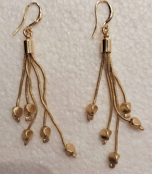 u-PEBBLE EARRINGS