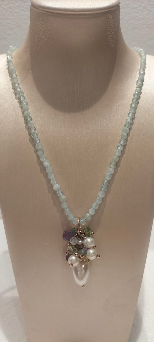 Bouquet necklace - aquamarine multicolor quartz