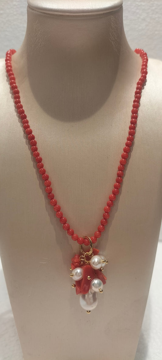 BOUQUET NECKLACE - RED CORAL 