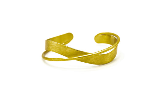 u-Cross Wave Bracelet