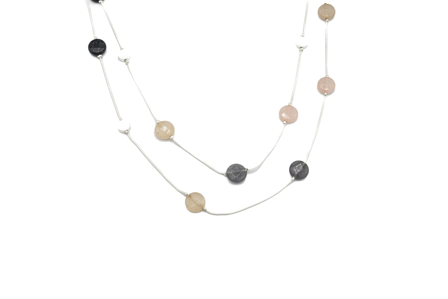 u-Long necklace with faceted stones